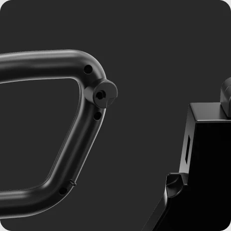 Ride-on car lockable door
